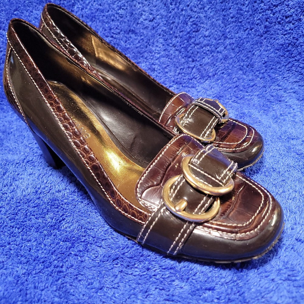 Arturo Chiang Brown Heels with Gold Buckles